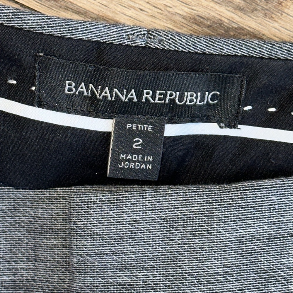 Banana Republic The Sloan Texture gray skinny dress pants, size 2 petite EUC - Picture 7 of 8